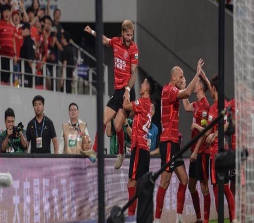 足球報：蓉城9月三連客挑戰更大，全主力出戰亞泰目標確保取勝